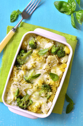 Paste la cuptor, cu broccoli, conopidă şi brânză